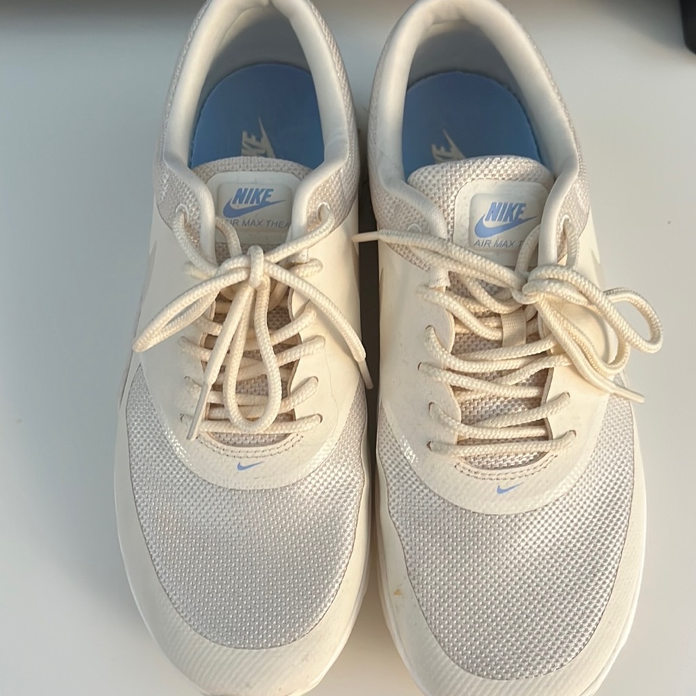 Nike air thea